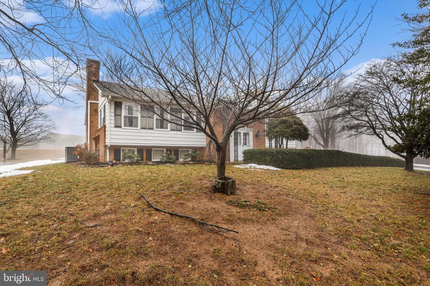 479 Frederick Drive photo 1
