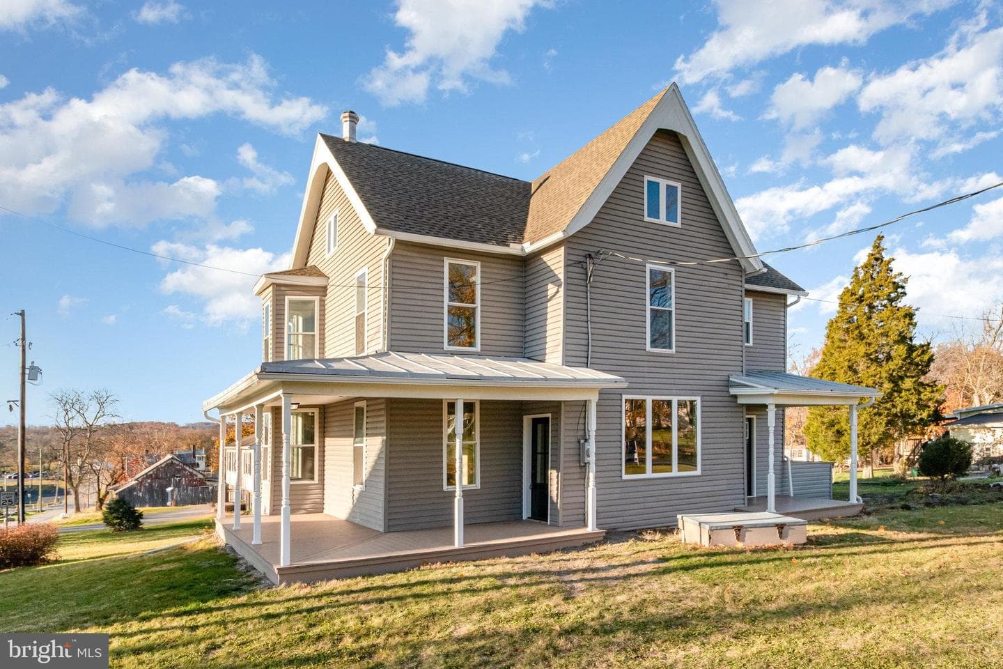 15 Carroll Street photo 1