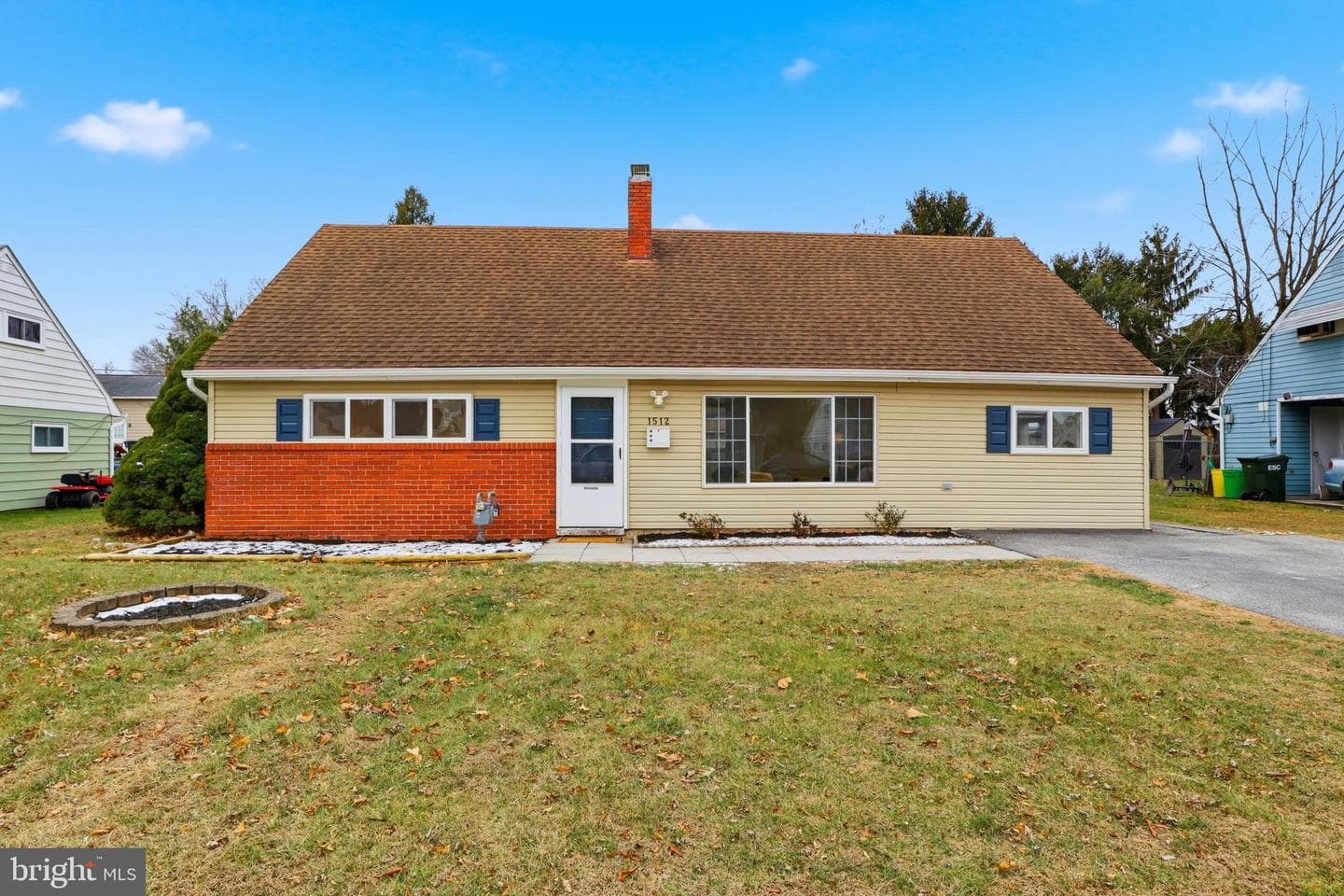 1512 Continental Road photo 1