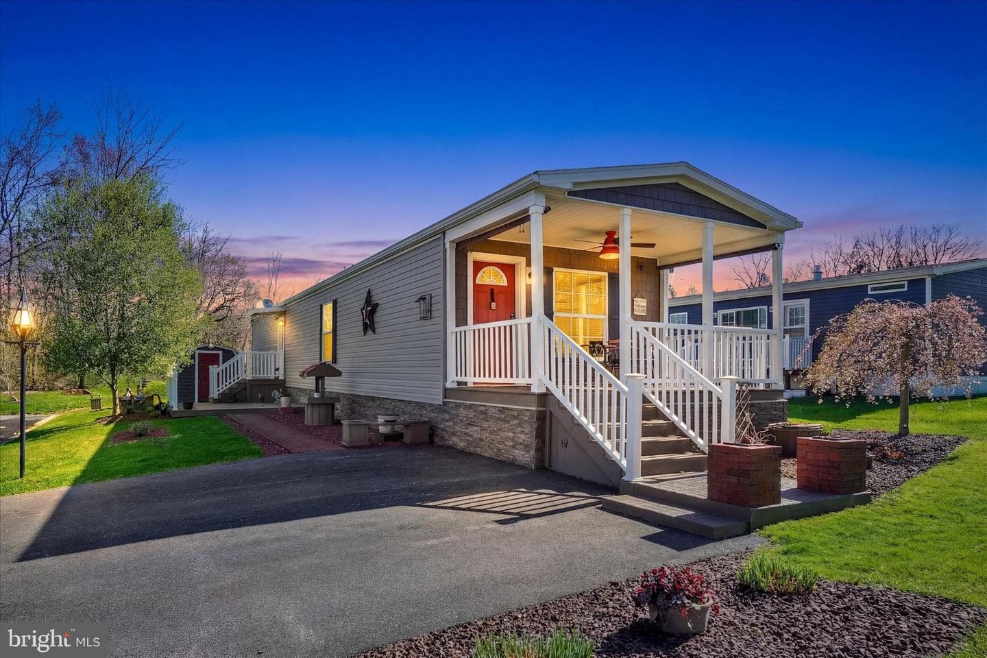 74 Chipawa Avenue