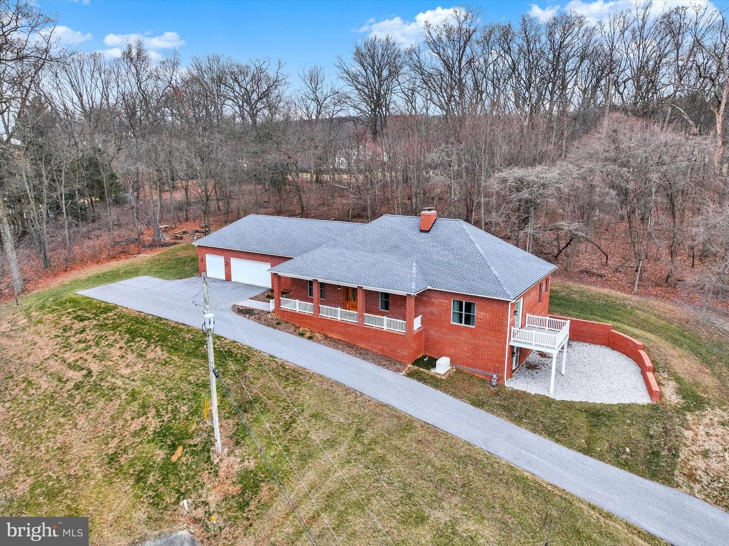 3833 Pleasant Valley Road