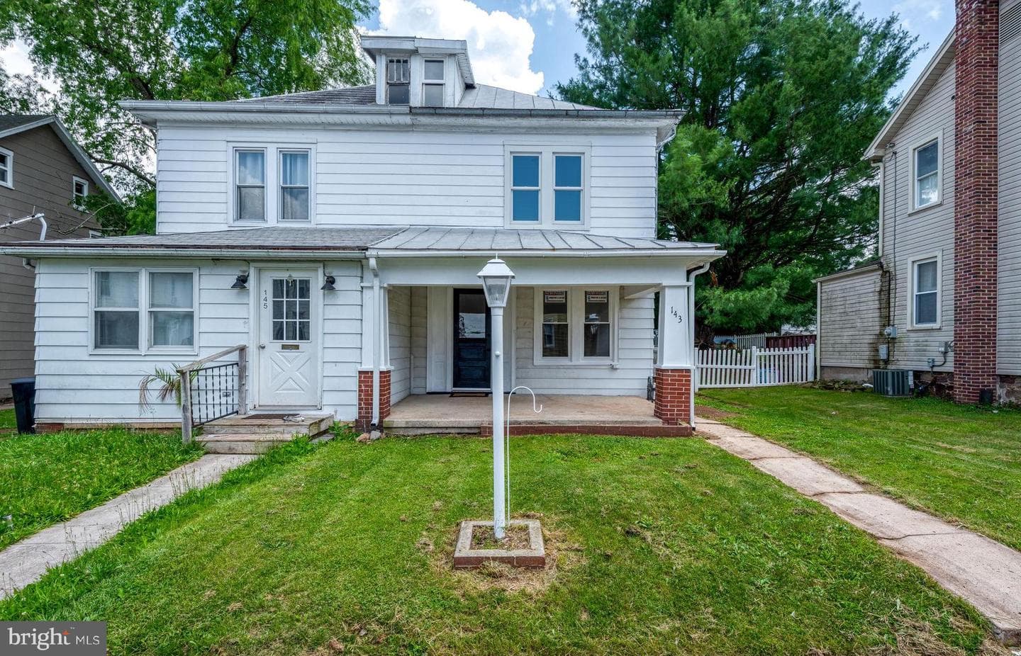 143 N 2nd Street photo 1