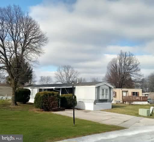 39 Northwood Manor photo 1