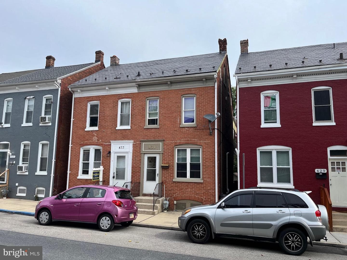431 Juniper Street photo 1