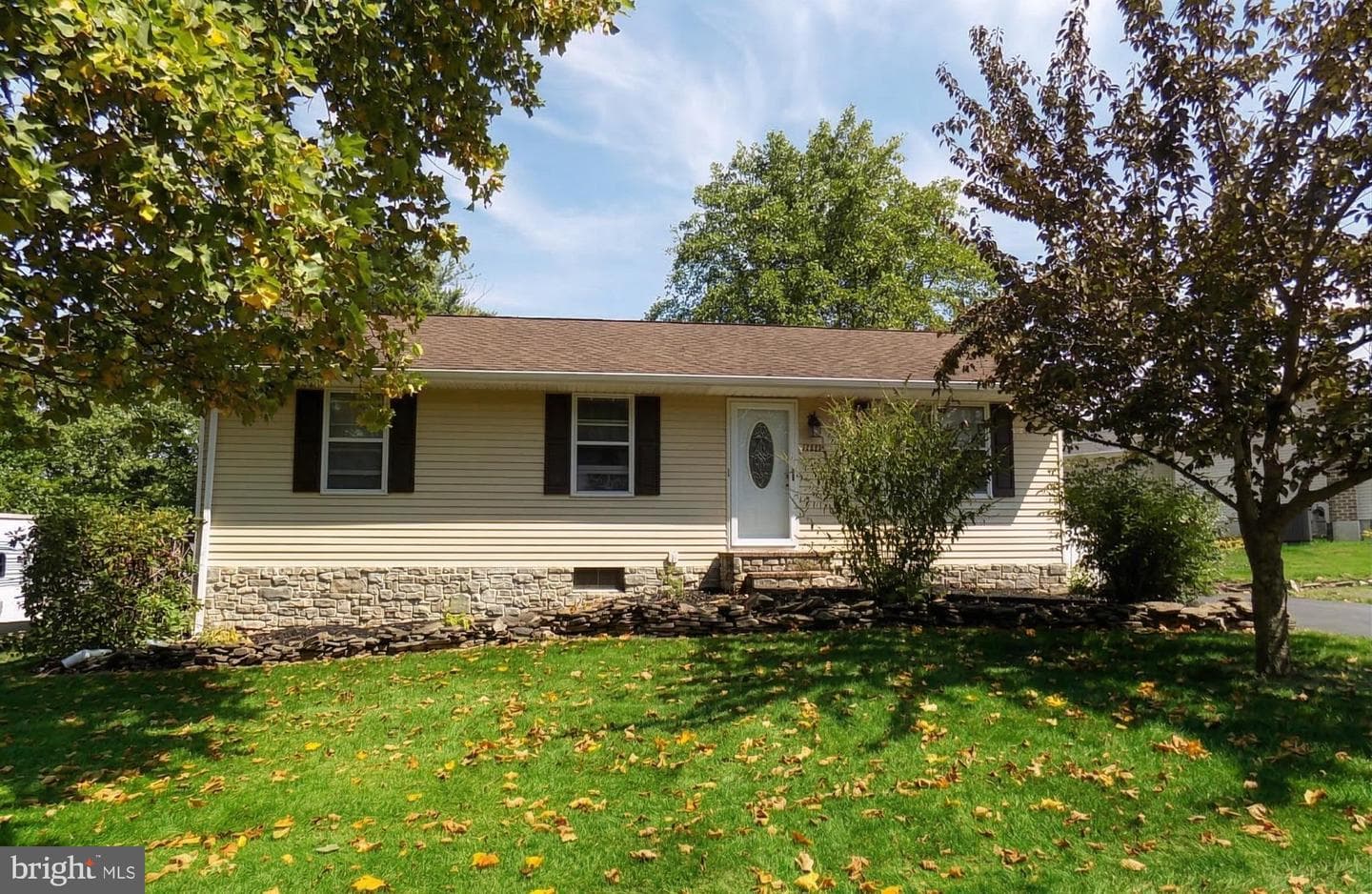 3425 Fox Ridge Court photo 1