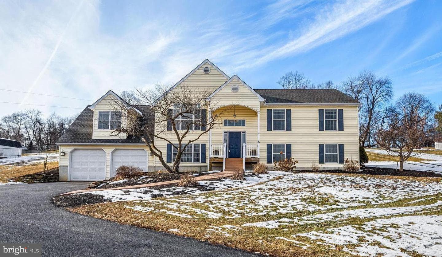12270 High Point Road photo 1