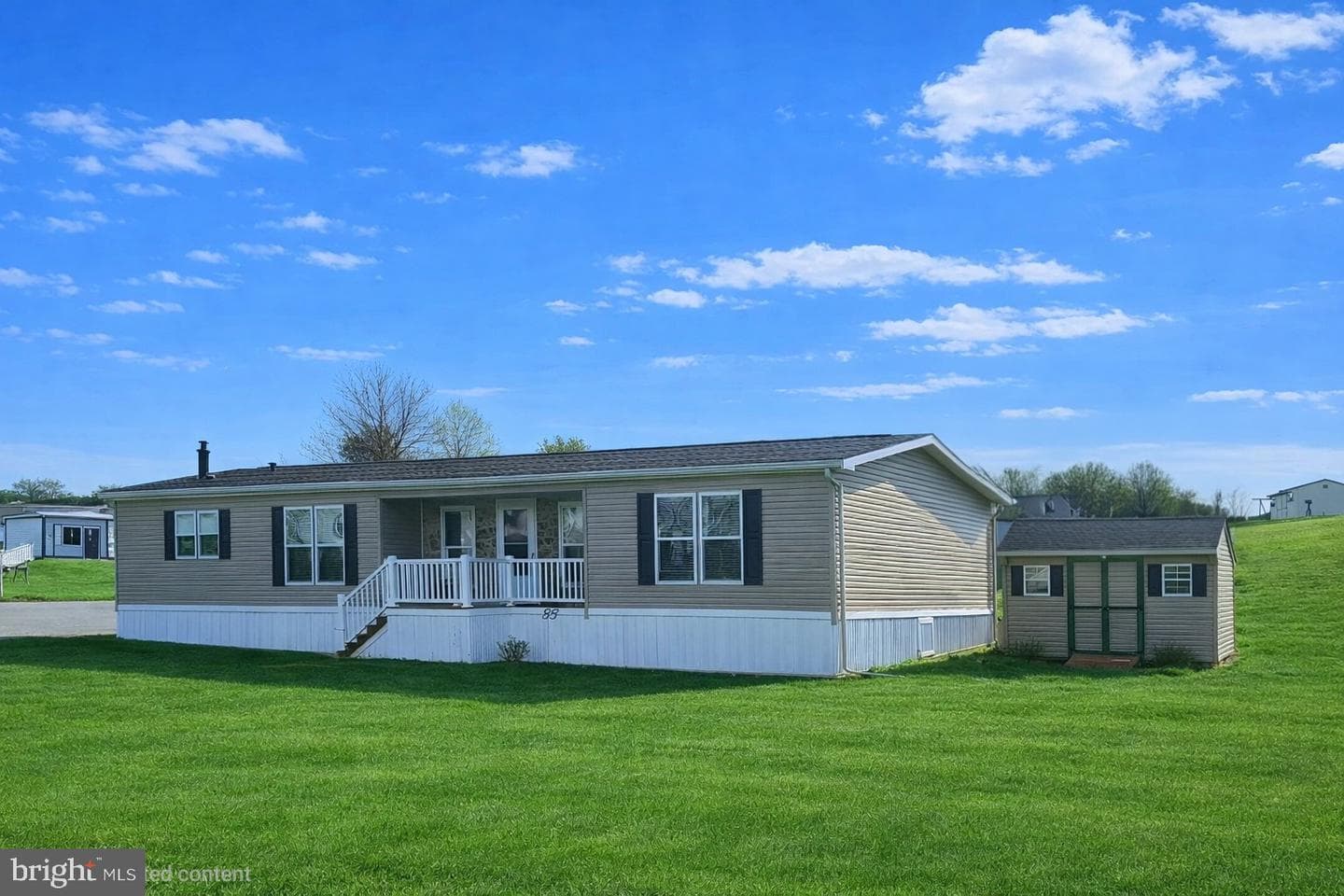 118 Lisa Circle