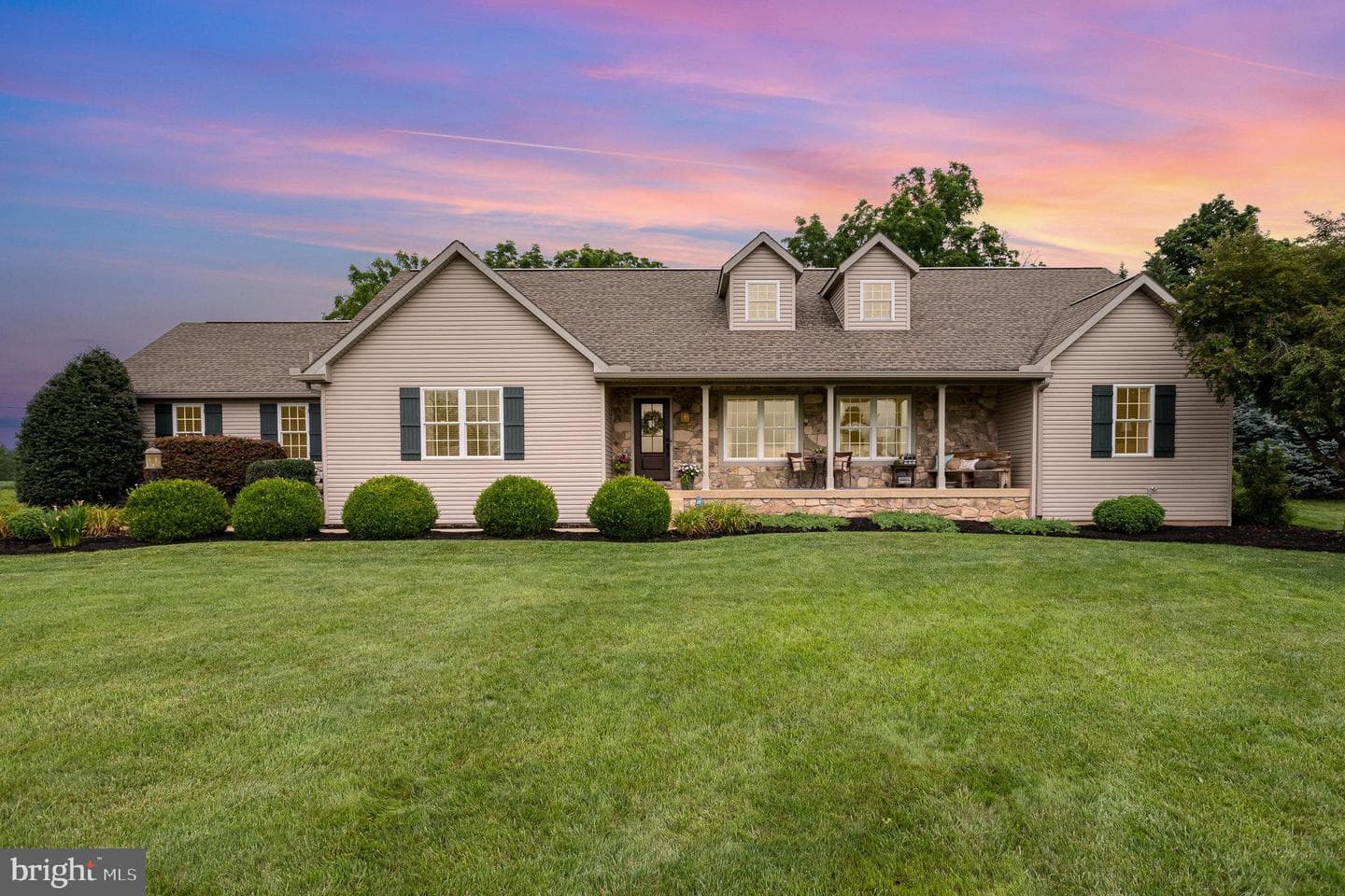 196 Spring Drive photo 1