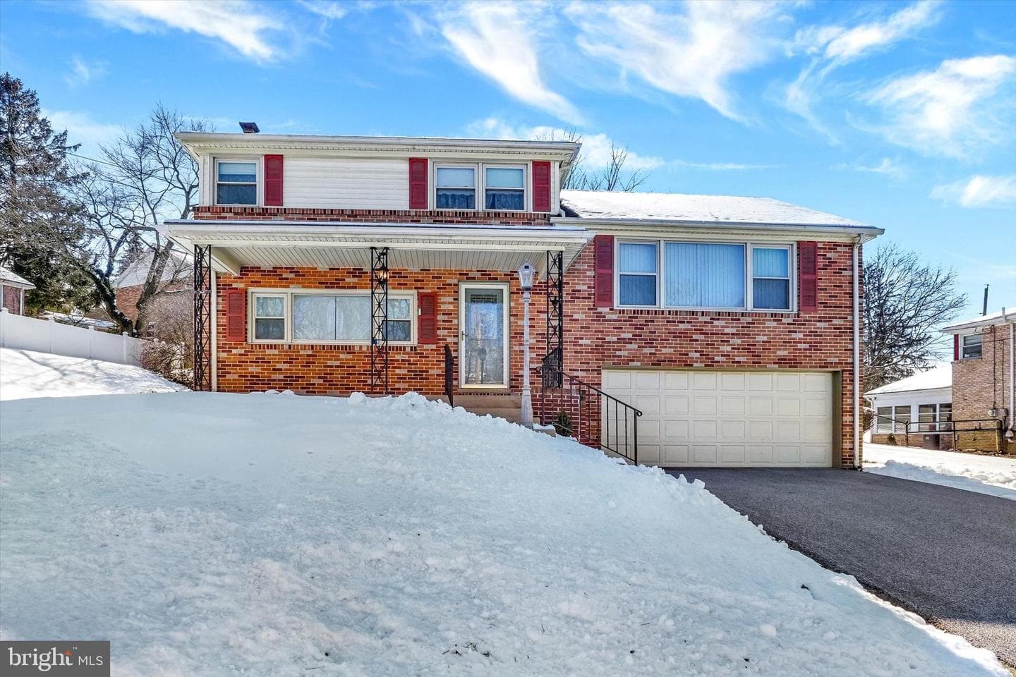 2670 Raleigh Drive photo 1