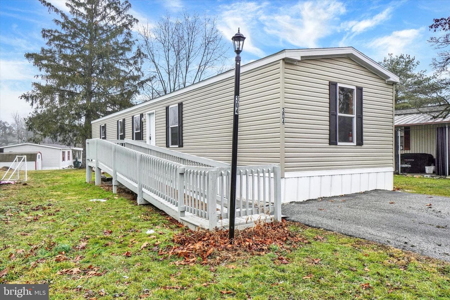 304 Brooklyn Drive photo 1