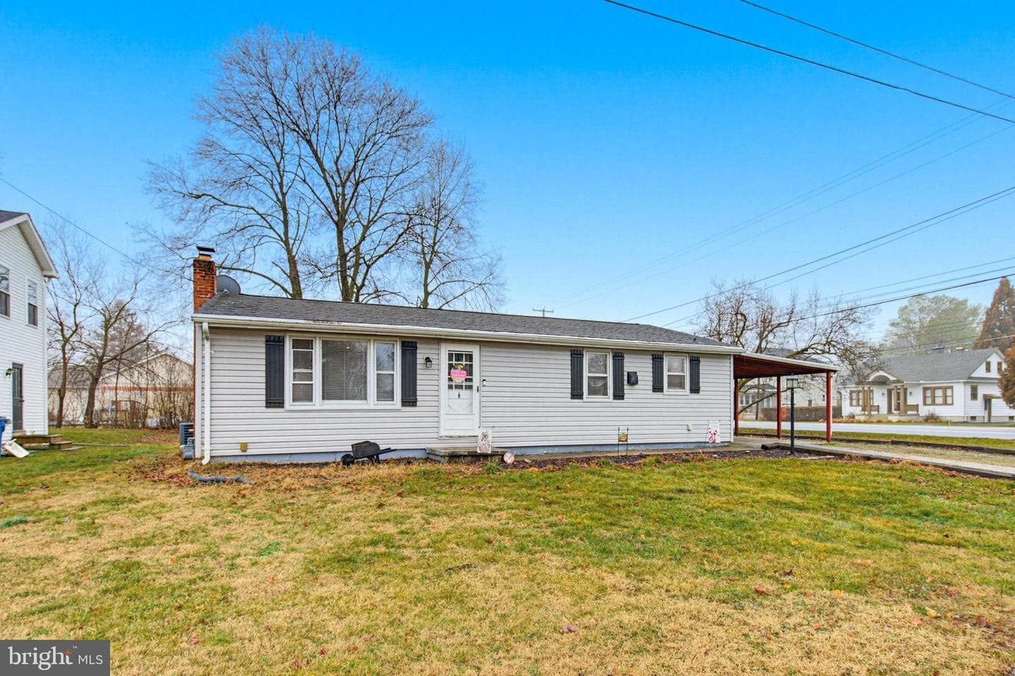 4 Keller Avenue photo 1