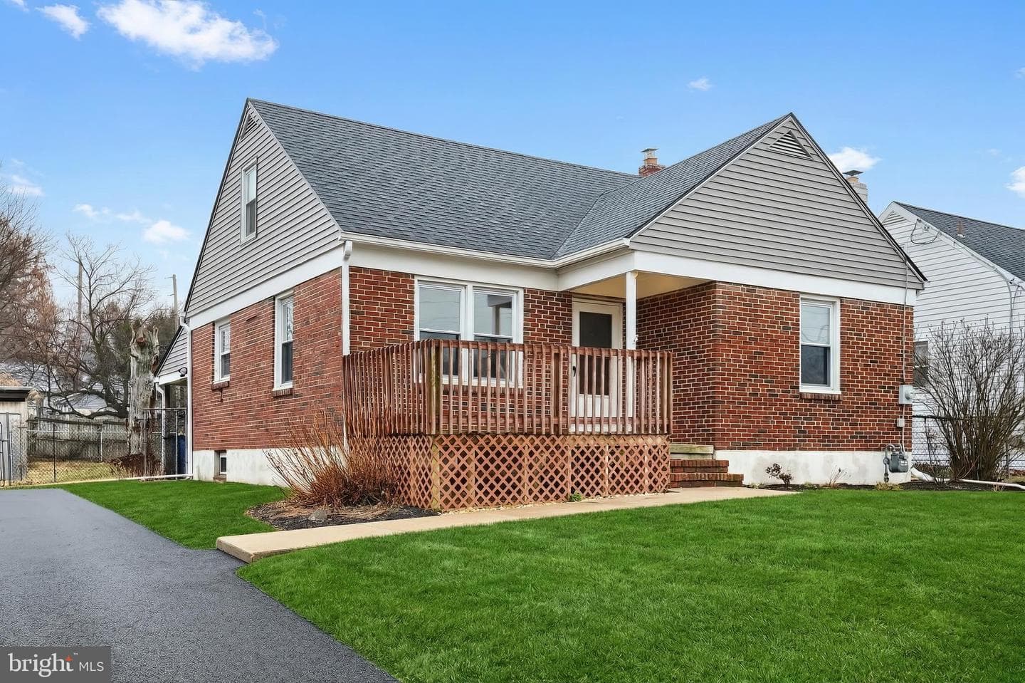 2180 Hess Road photo 1
