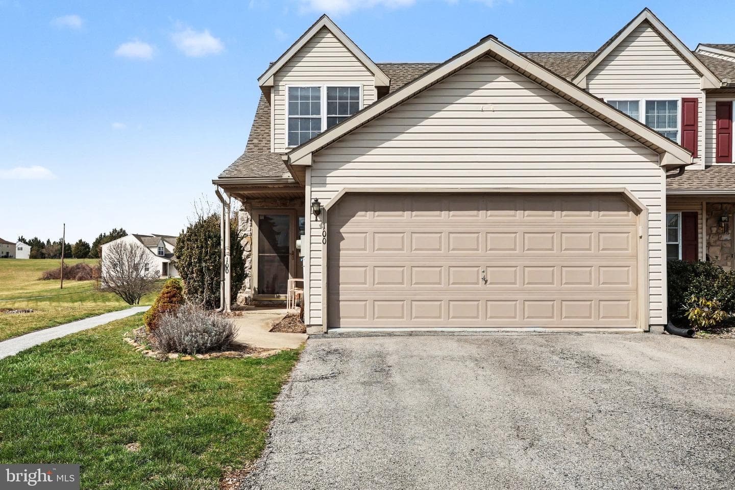 100 Stonecrop Lane #m100 photo 1