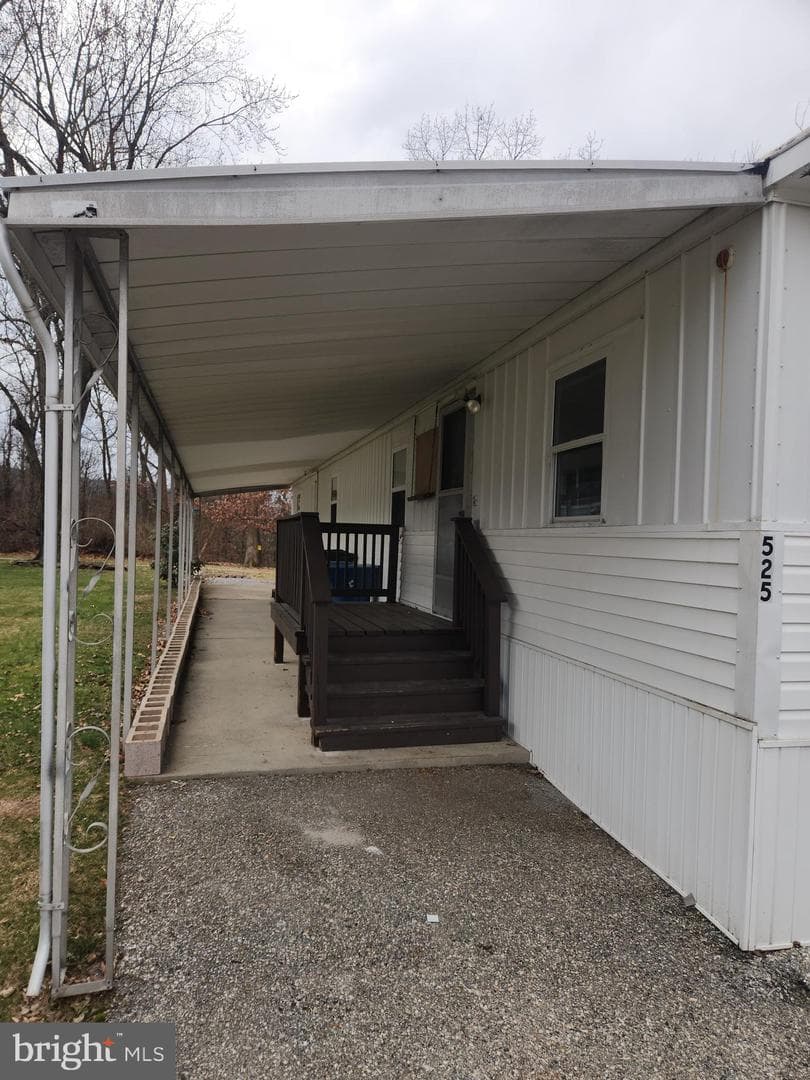 525 Pine Drive