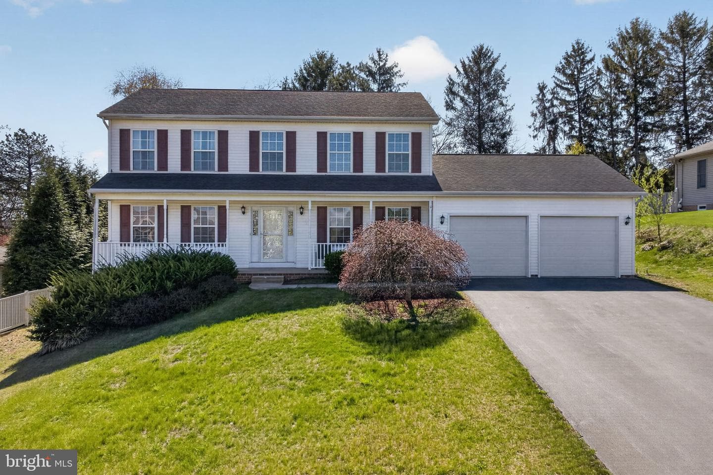 212 Sunset Circle
