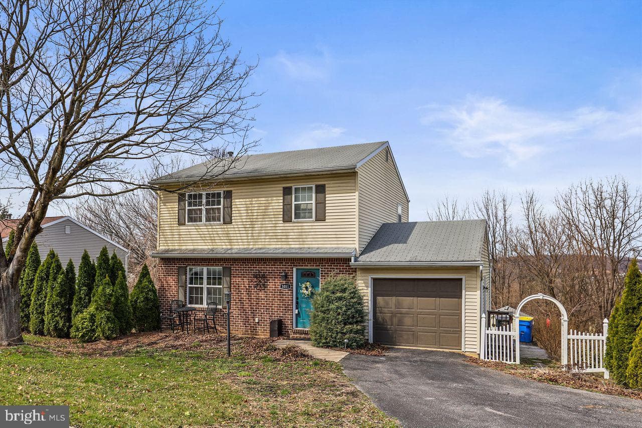 3051 Druck Valley Road photo 1