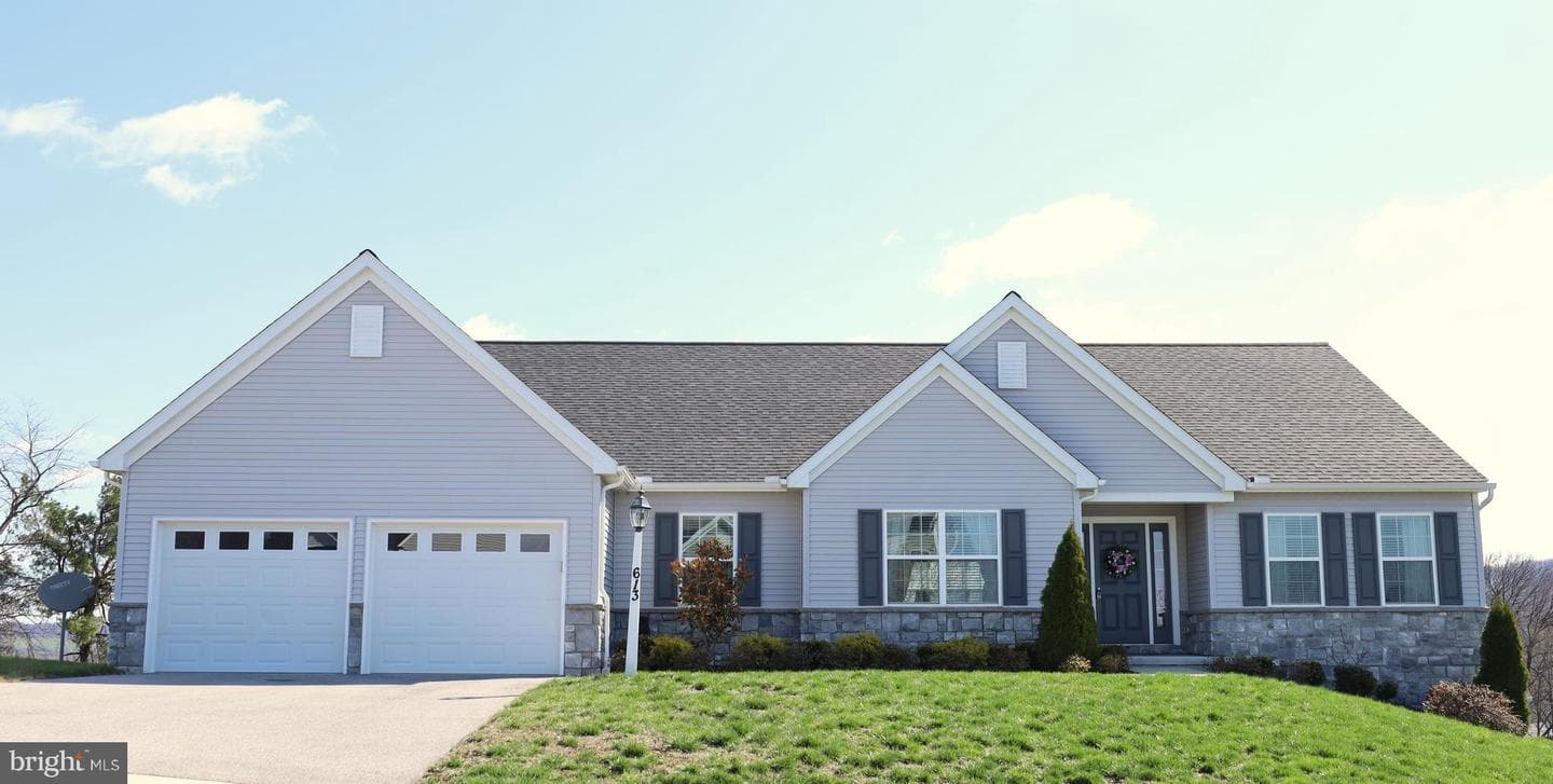613 Rishel Drive, York