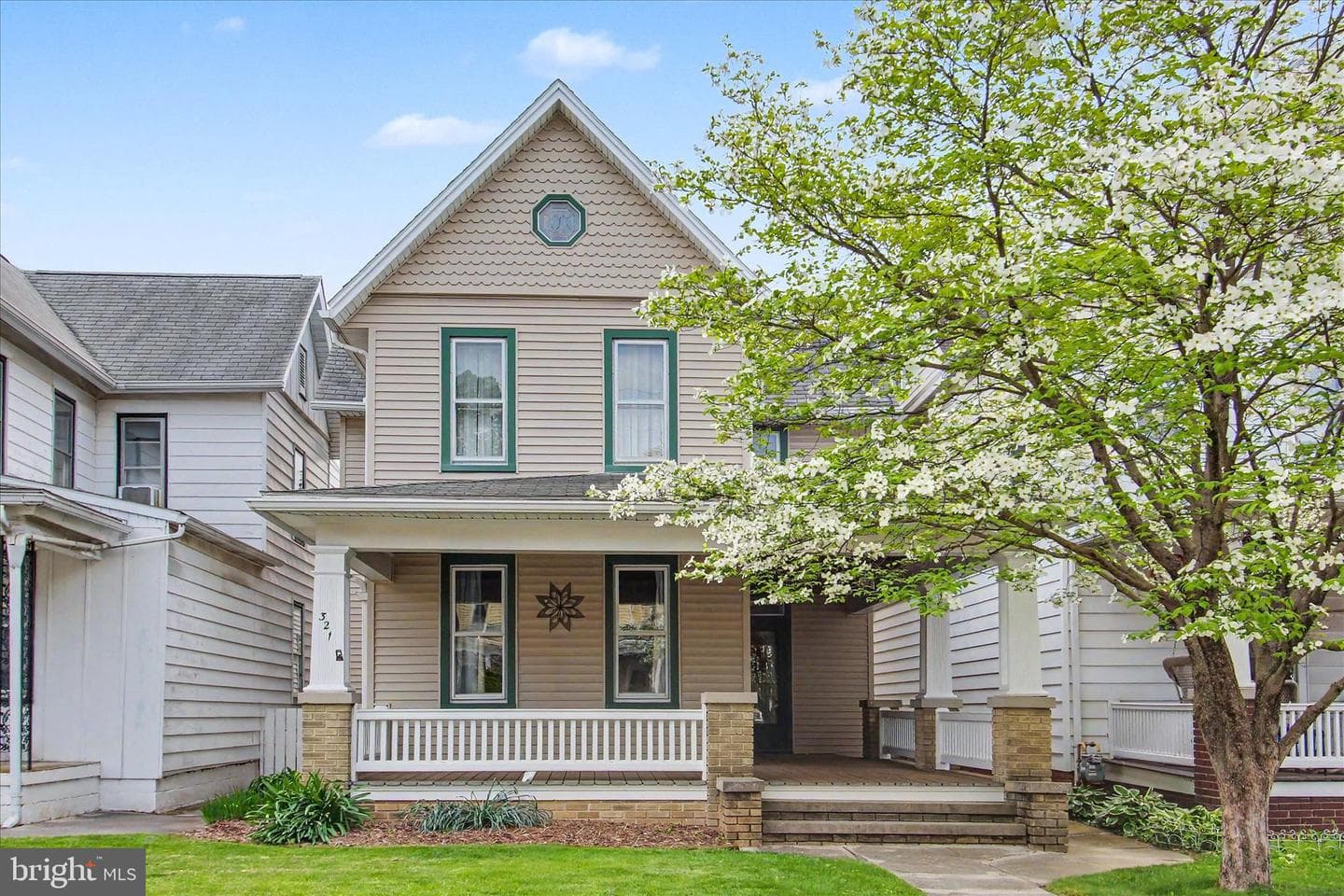 321 E Middle Street