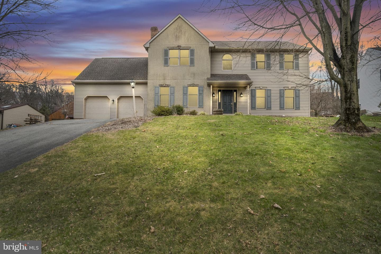 984 David Drive