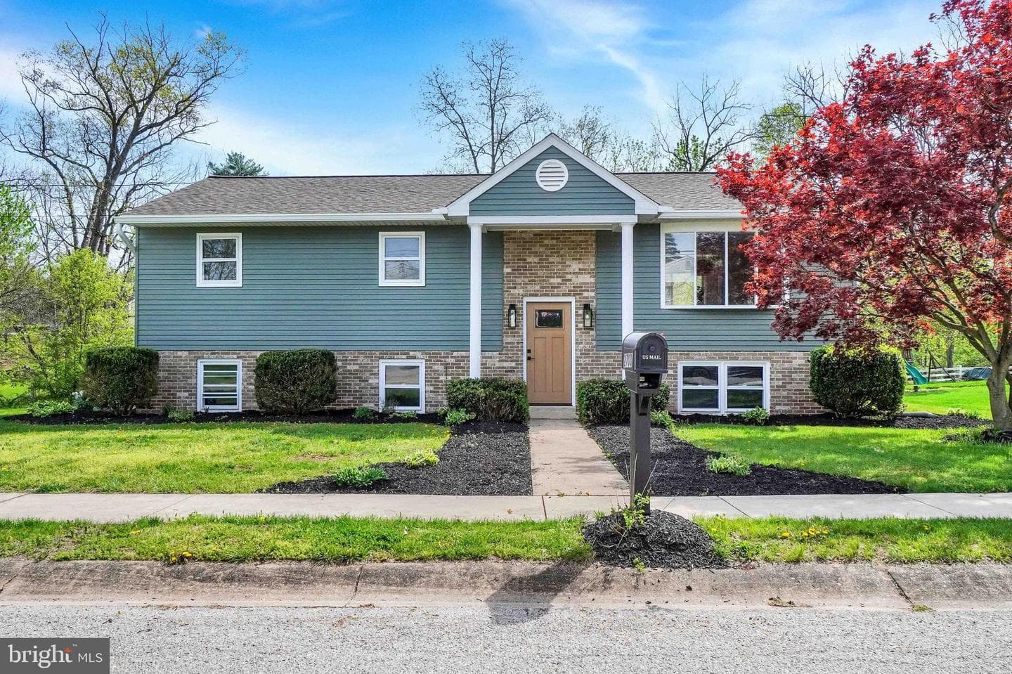 2700 Thornbridge Road E
