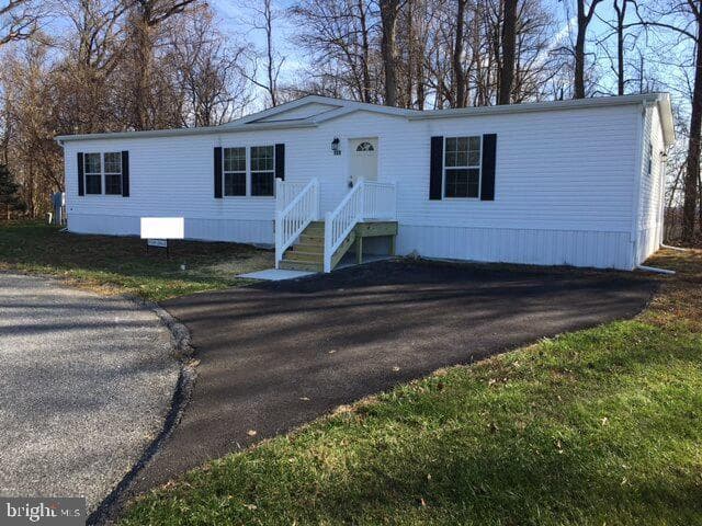 159 Knob Hill Court