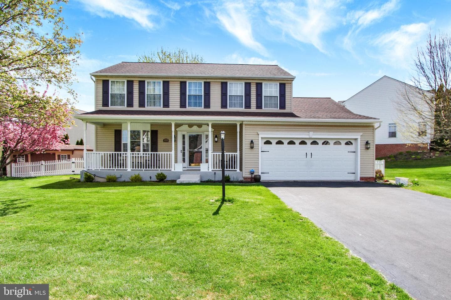 1210 Cranberry Lane W