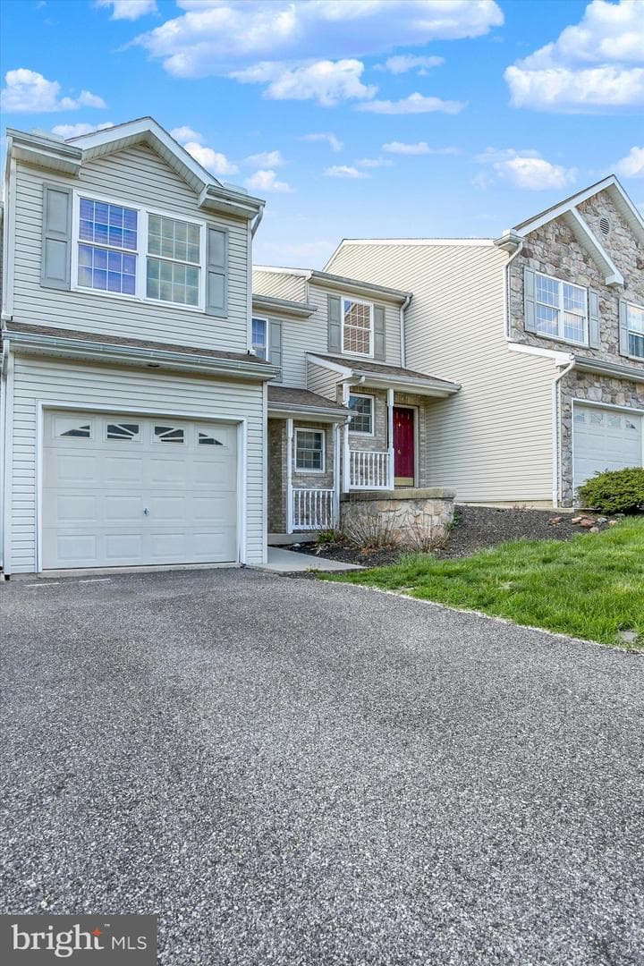 4 Fargreen Court #1b