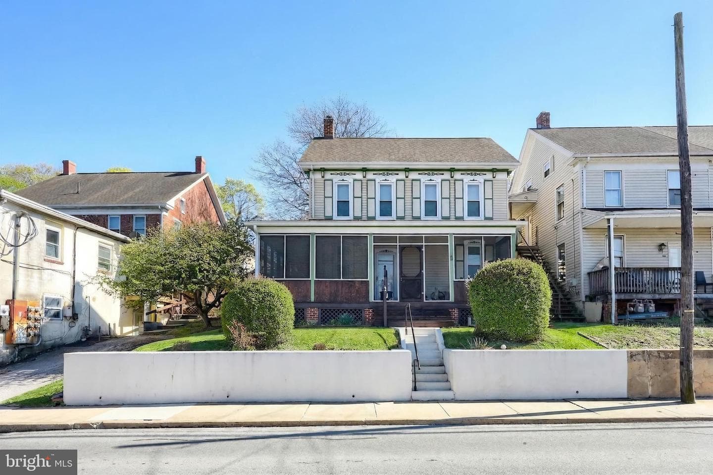 157 W Main Street