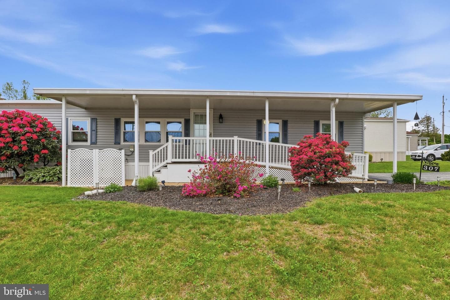 307 Blue Jay Drive