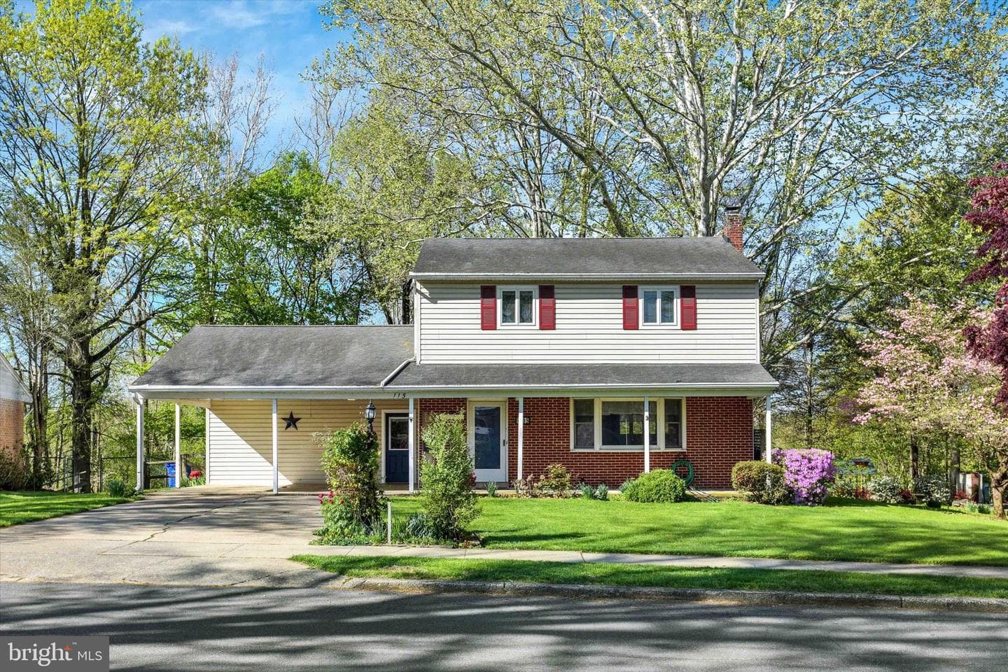 115 Fairview Drive photo 1