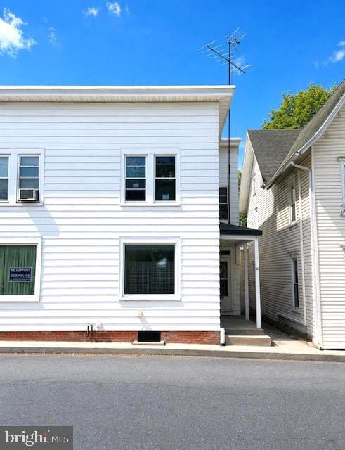 10 S 2nd Street