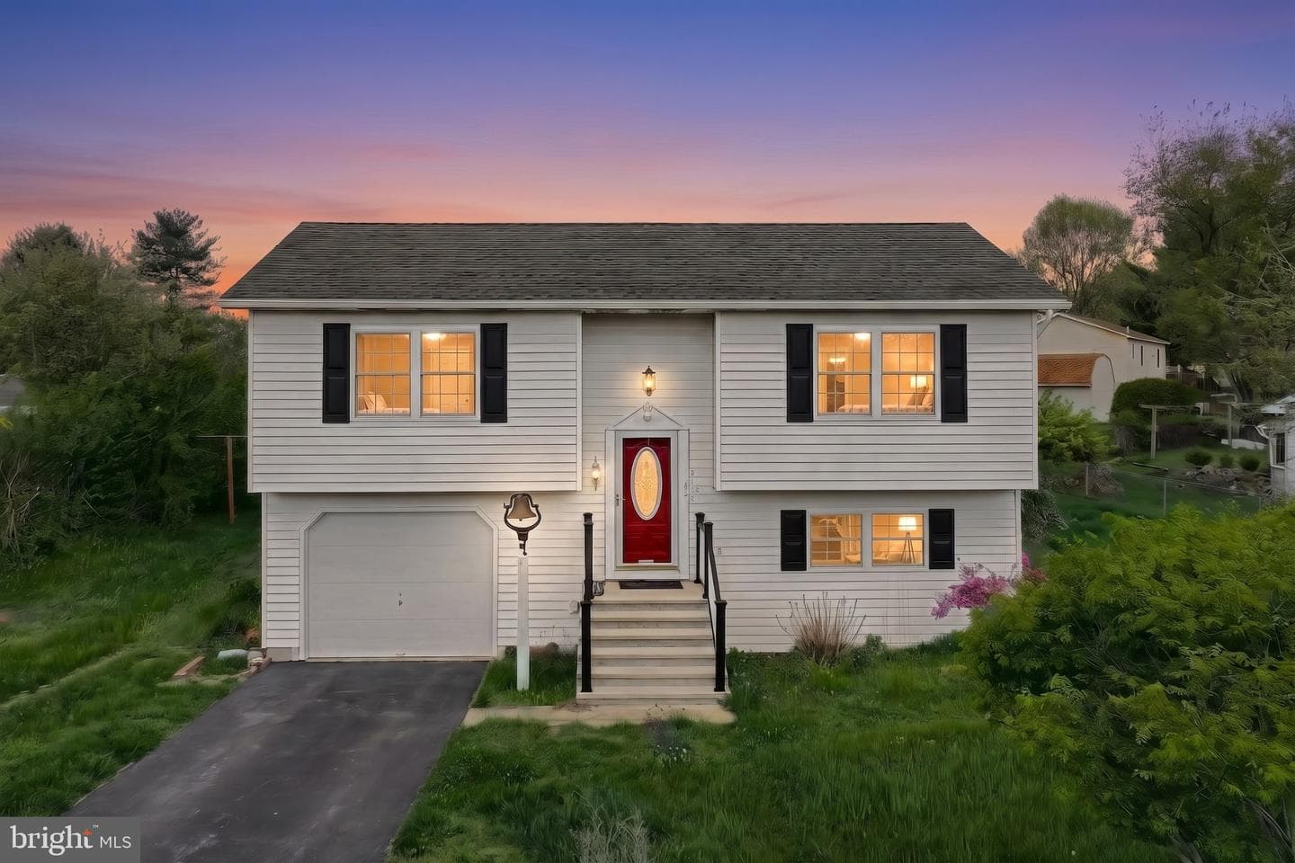 3401 Partridge Drive