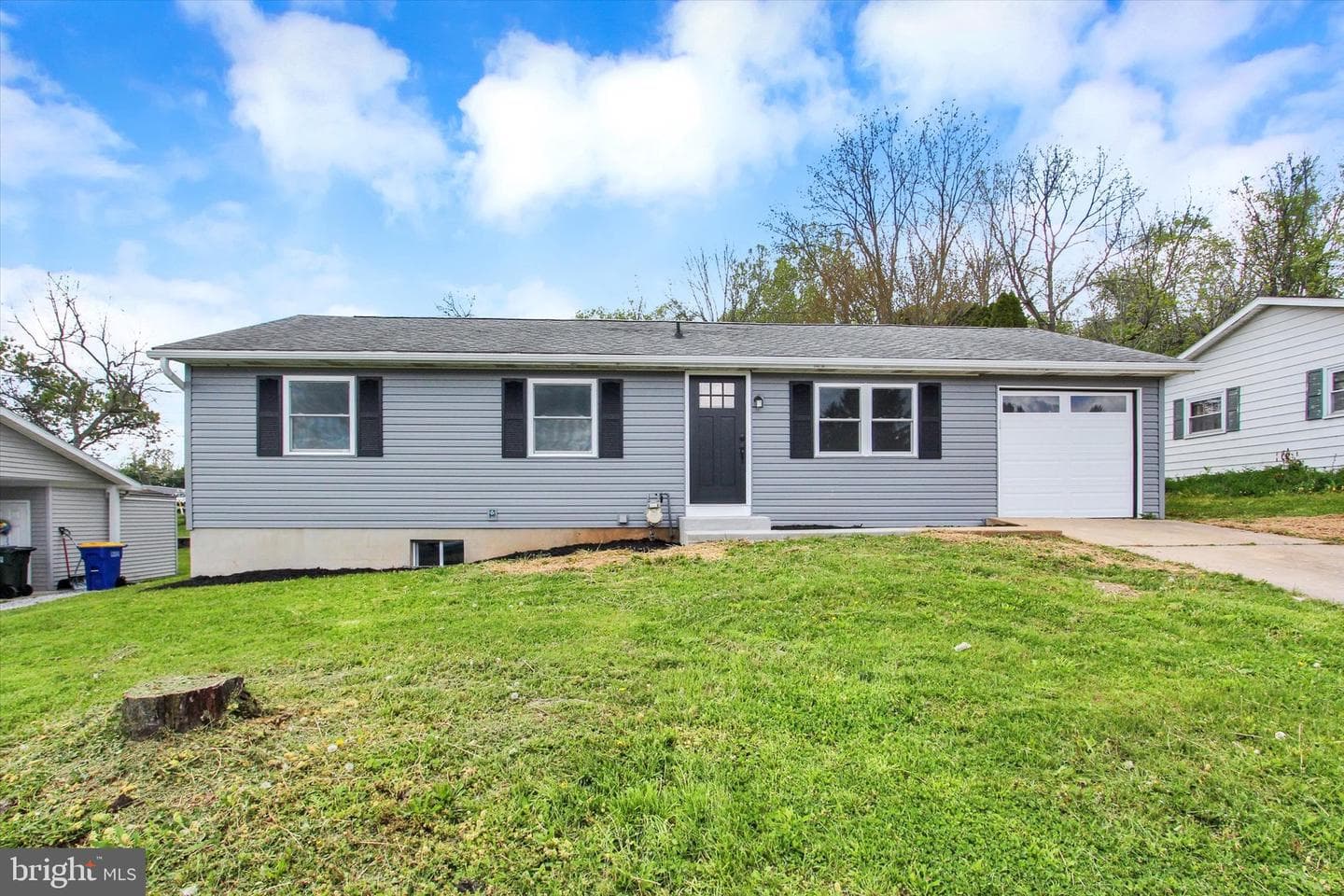 230 Canary Circle
