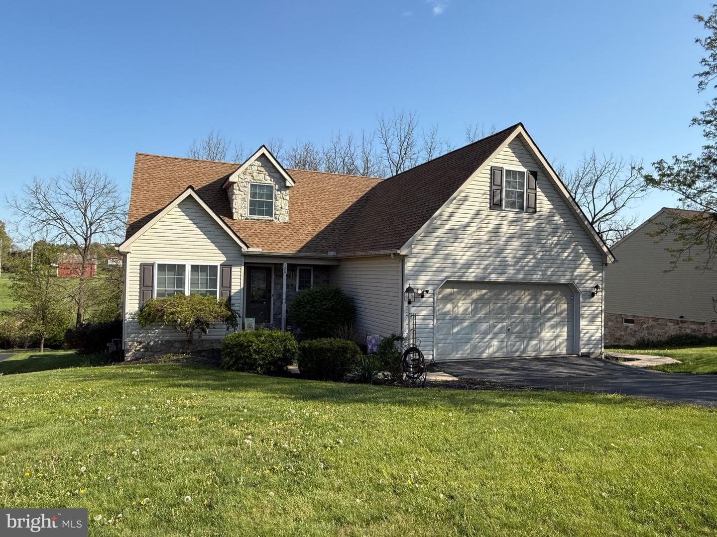 126 Cranbrook Drive photo 1
