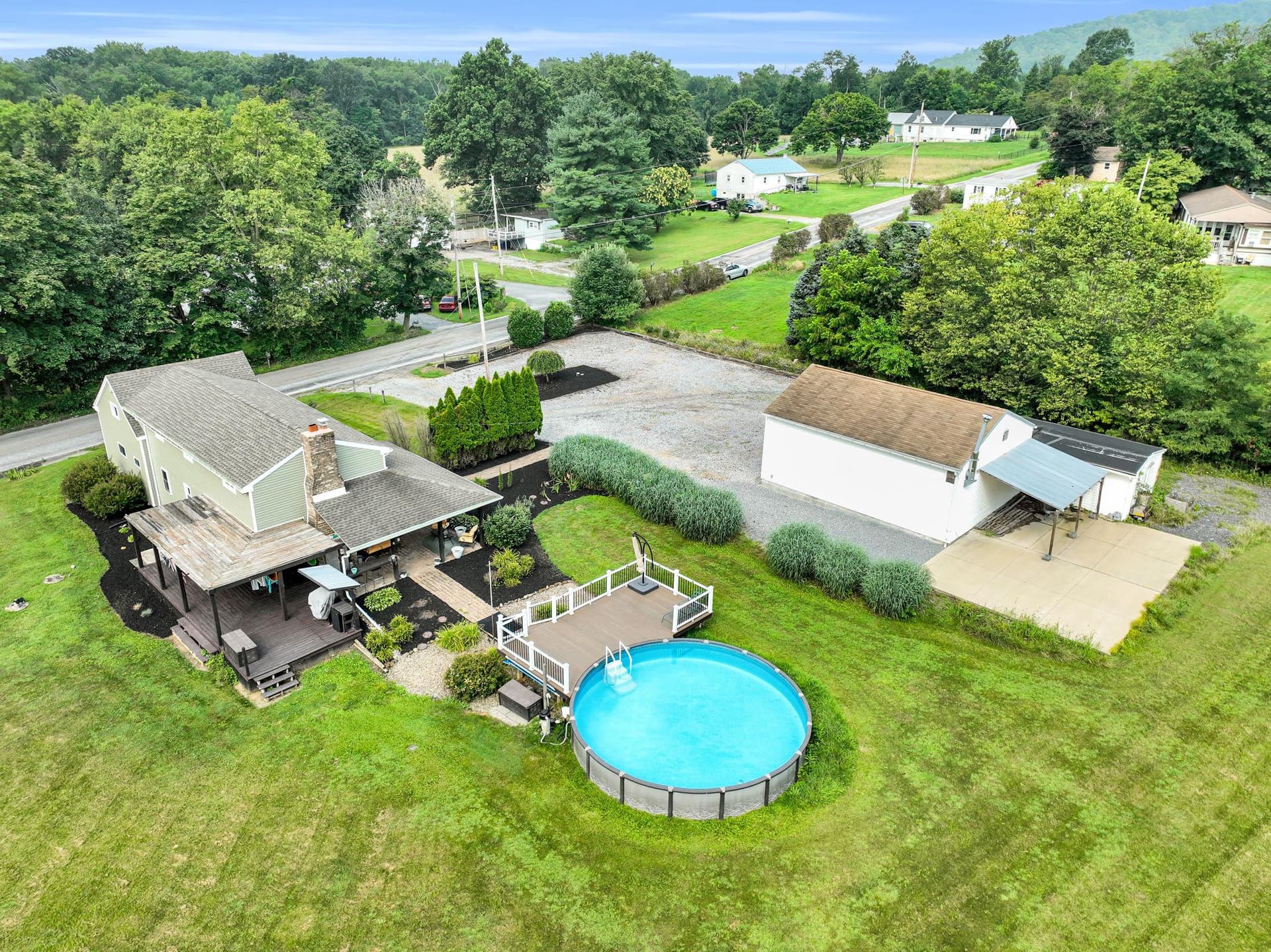 465 Mt Airy Road photo 1