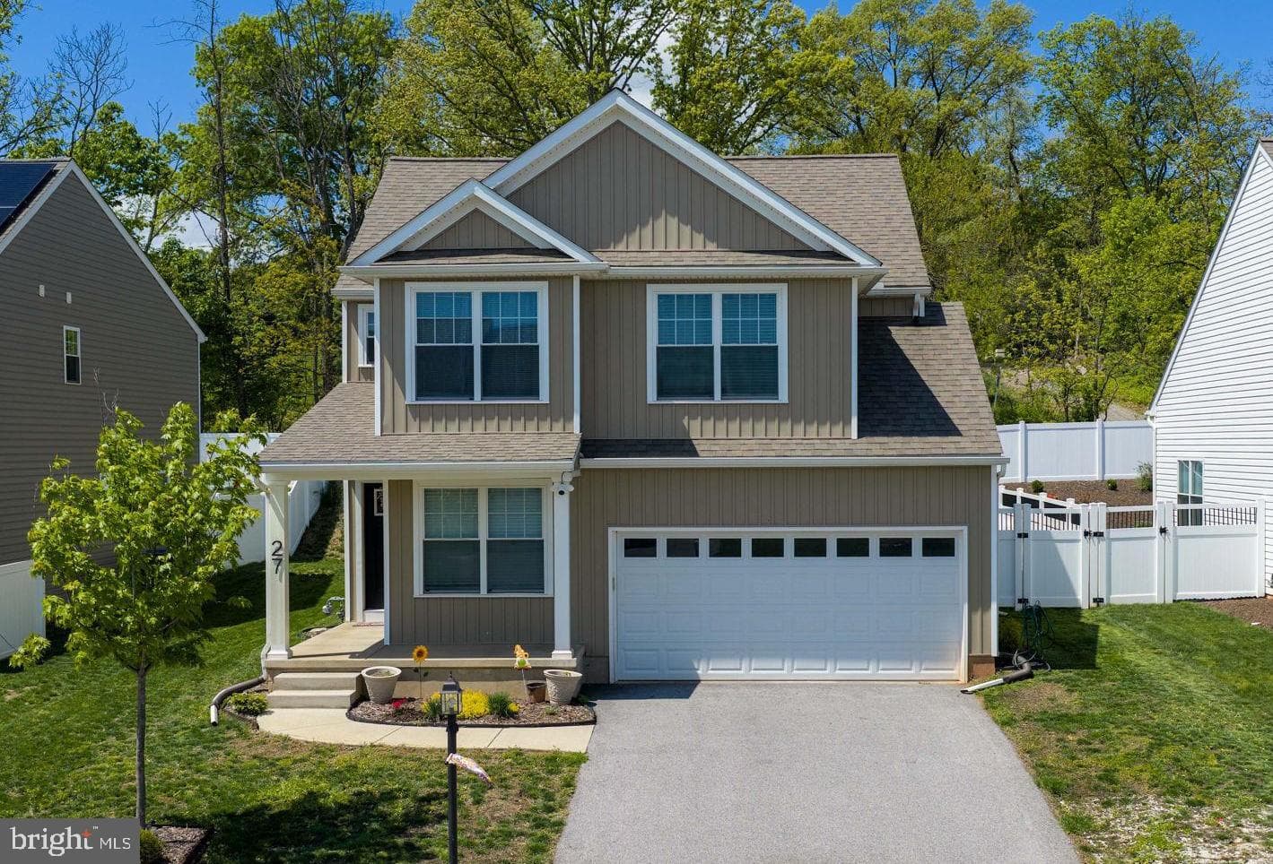 27 Eli Drive photo 1
