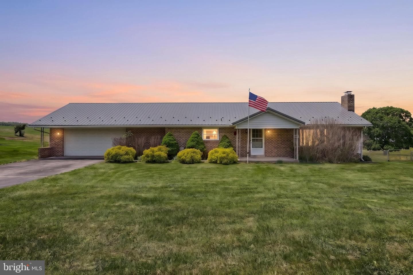 3720 Jefferson Road photo 1