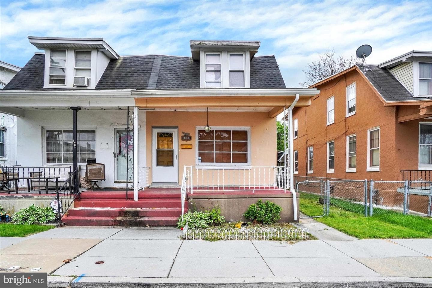 120 E Jackson Street