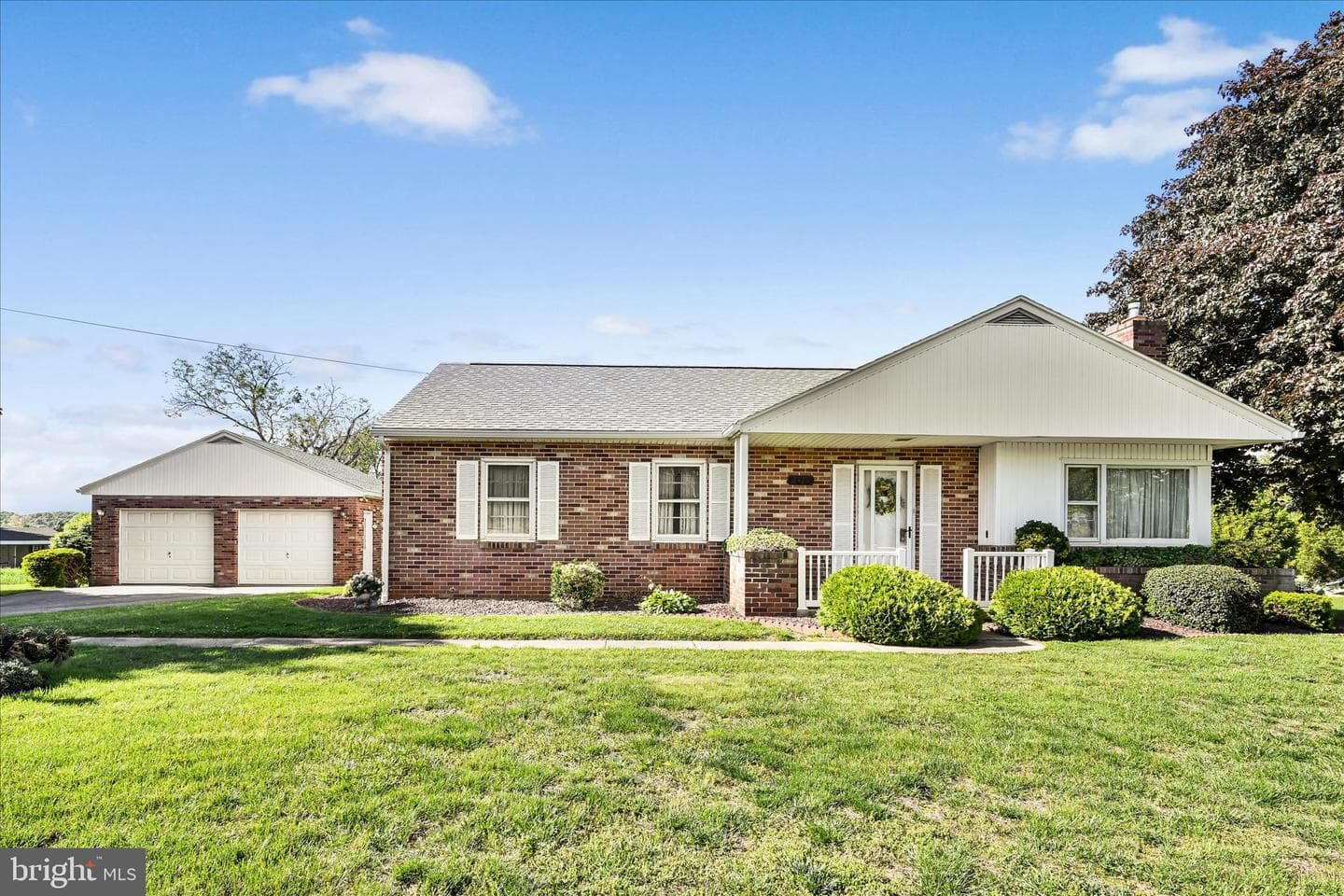 2479 Burkholder Road photo 1