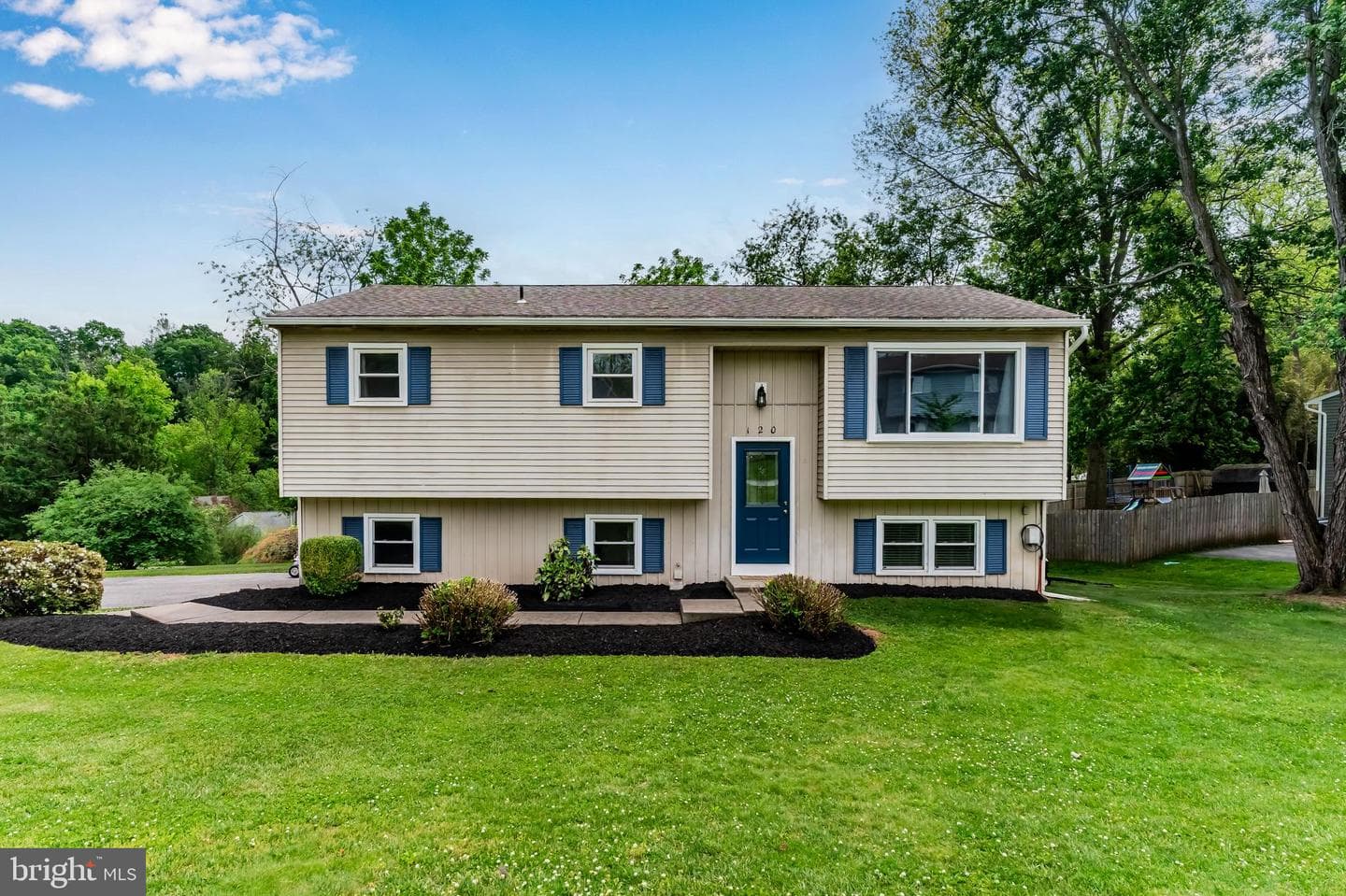 120 Black Walnut Drive