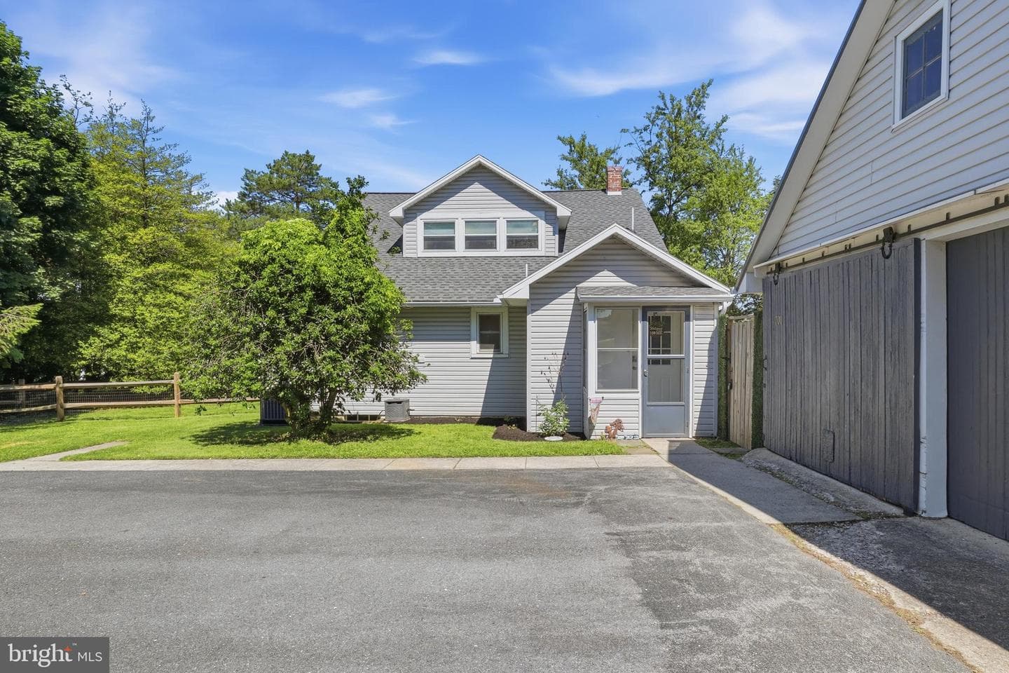 700 Harrisburg Pike