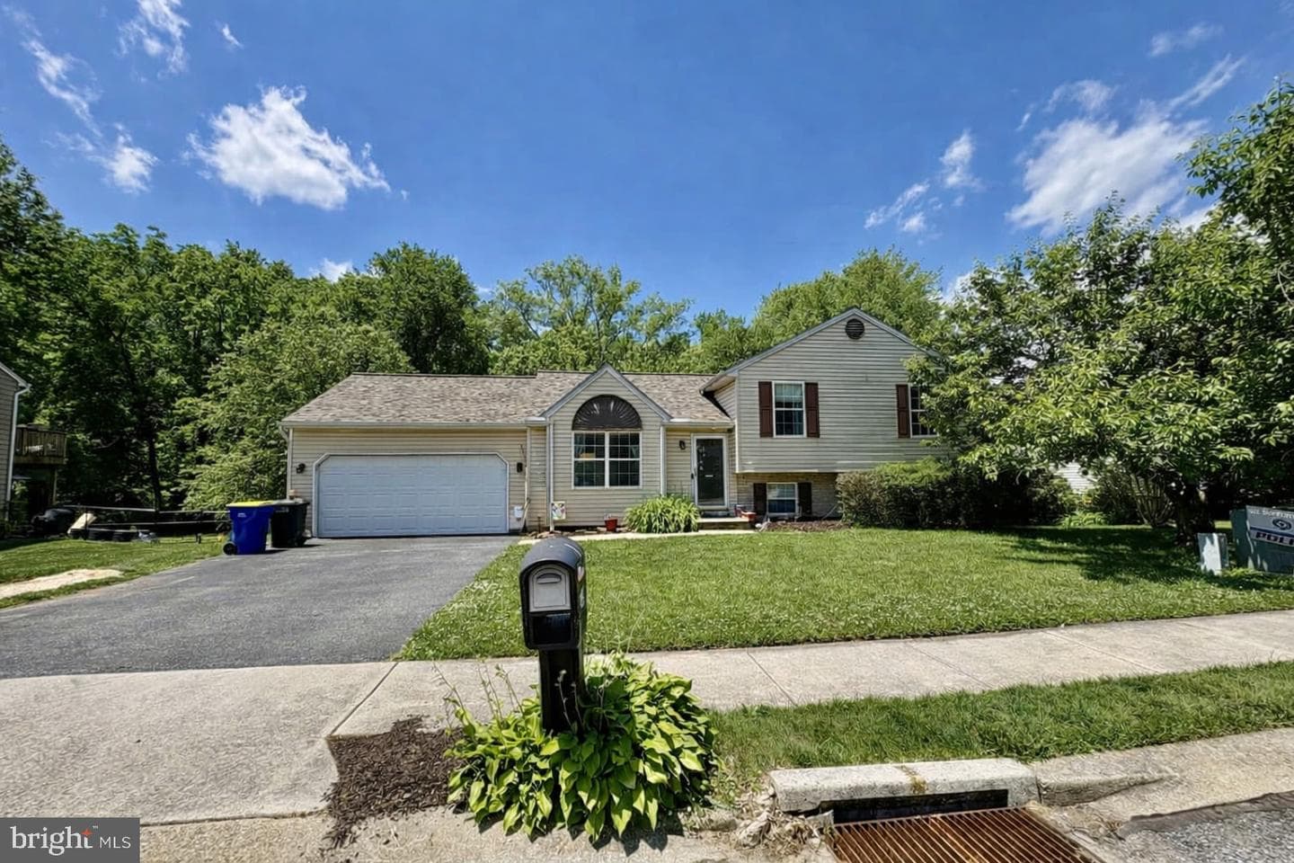485 Crossing Way
