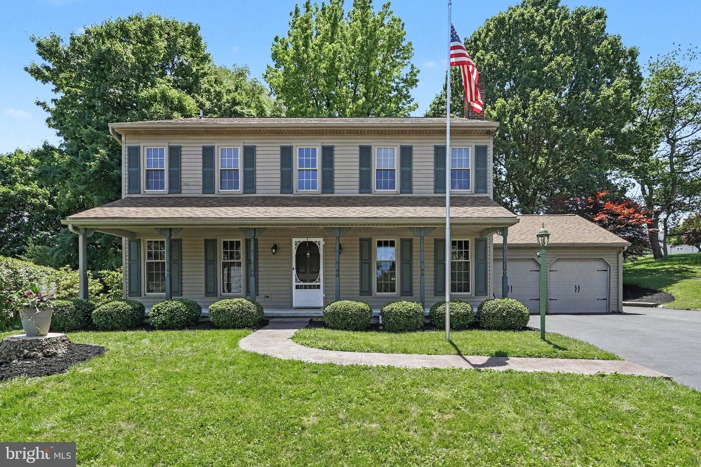 2870 Travis Court