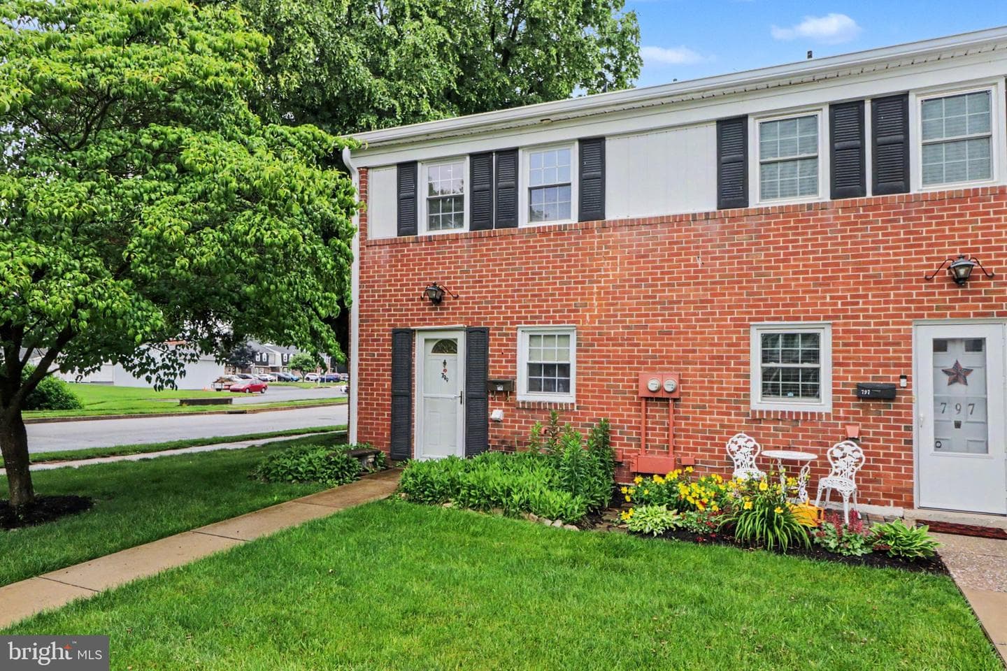 799 Hardwick Place