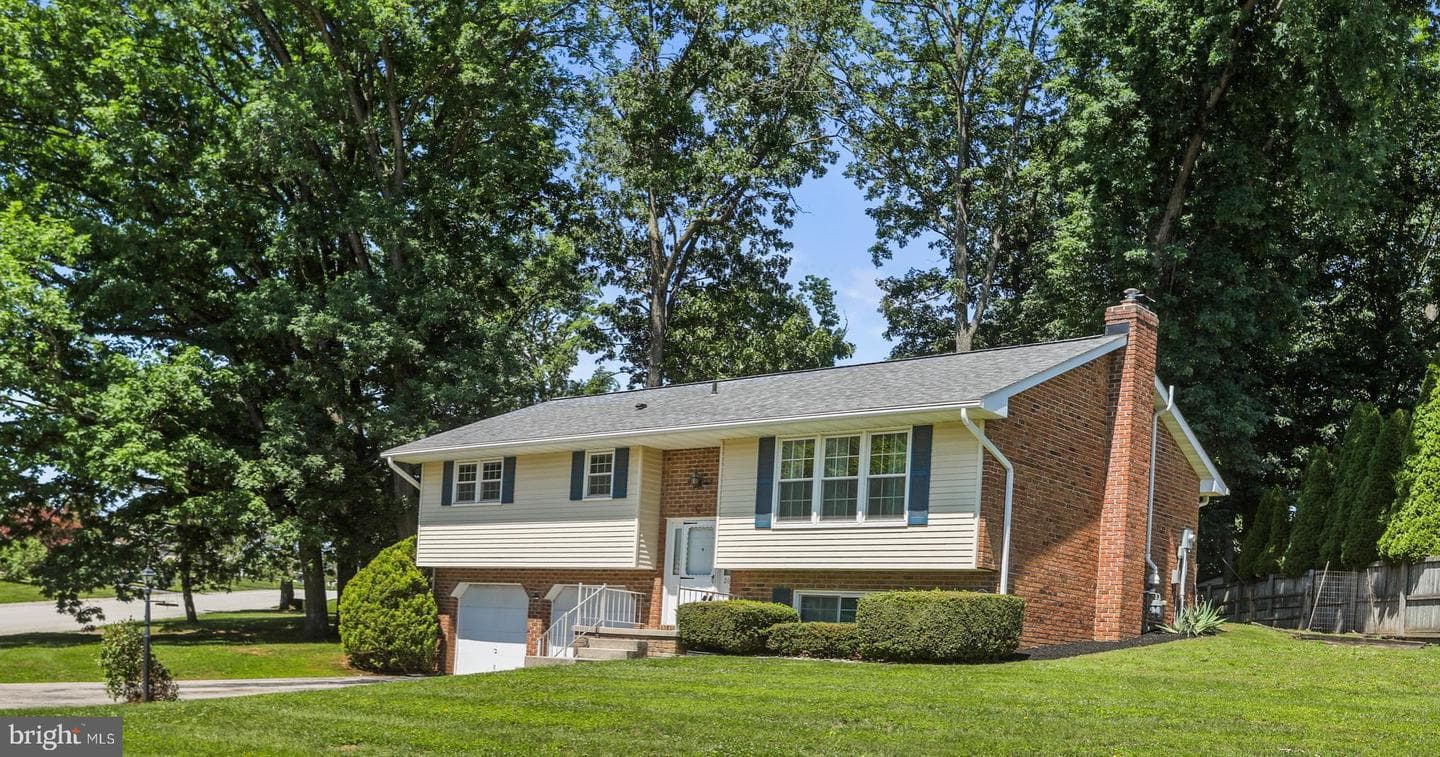 26 Laurel Drive