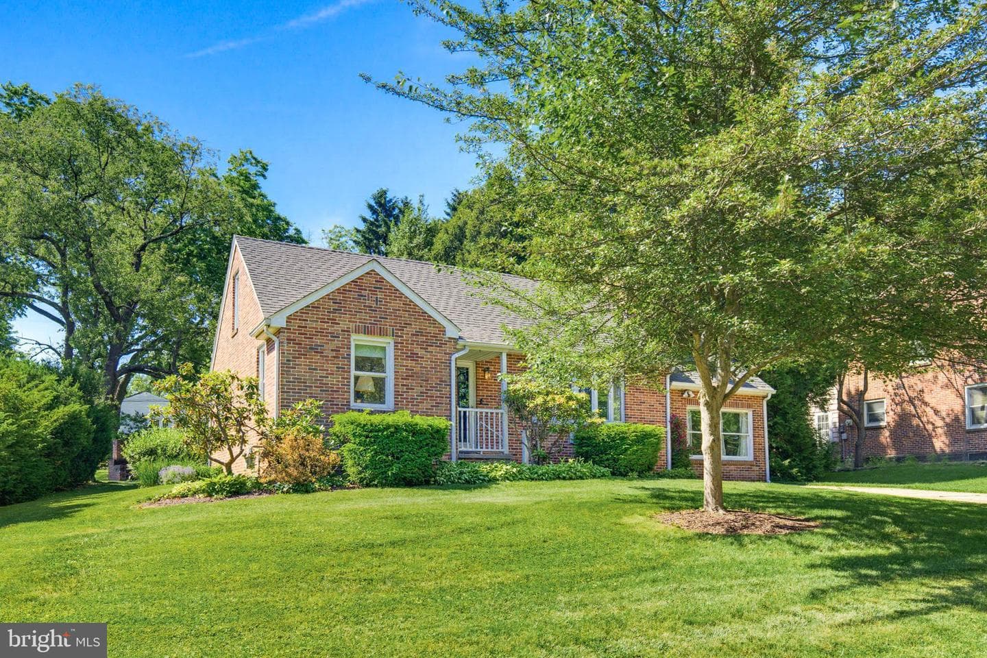 459 Waters Road photo 1