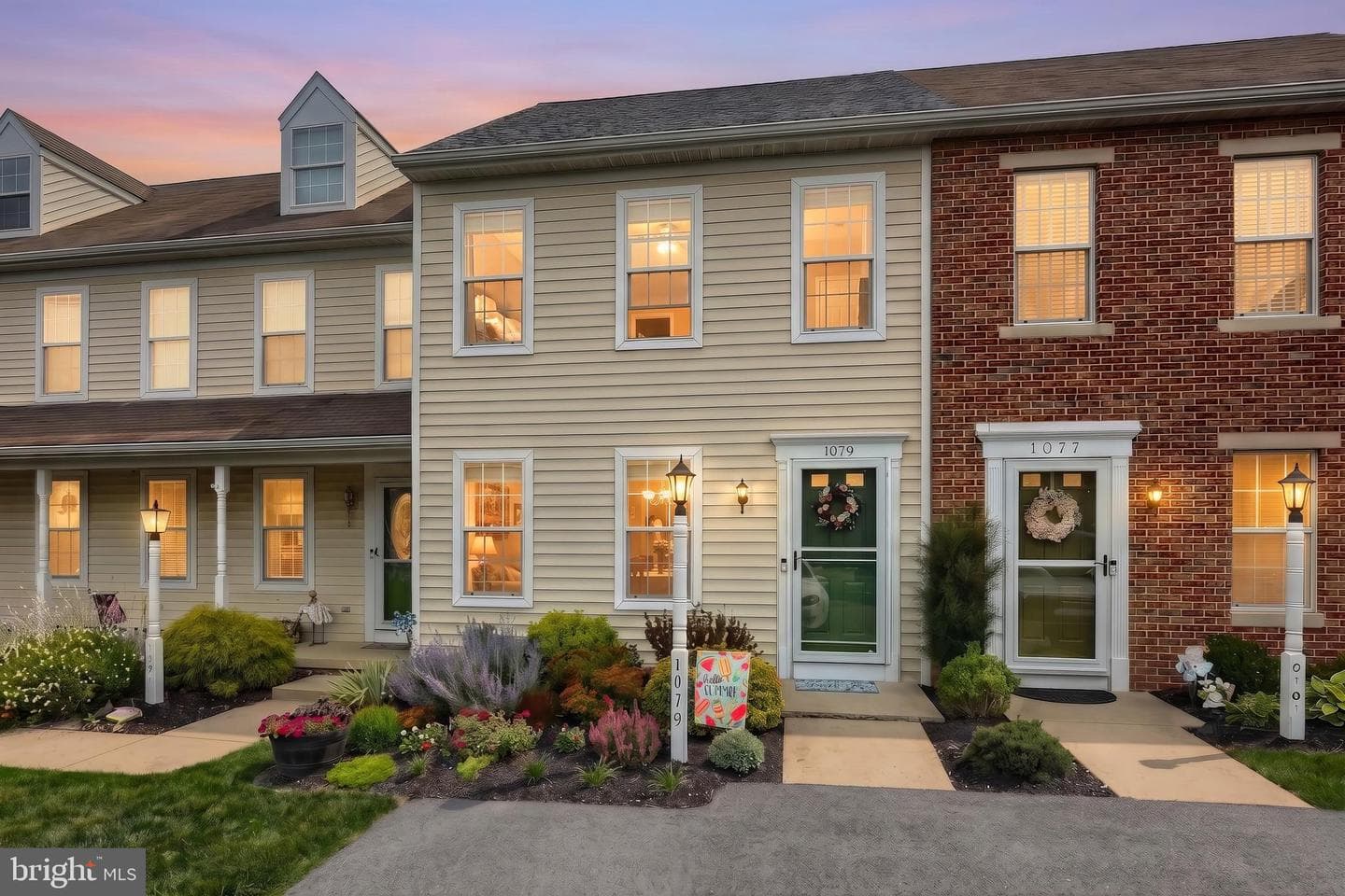 1079 Hearthridge Lane