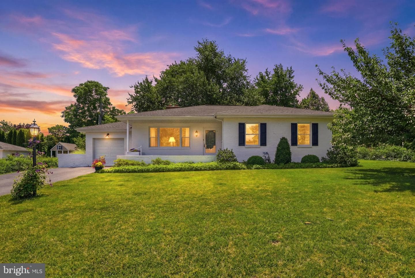 348 Hillside Lane