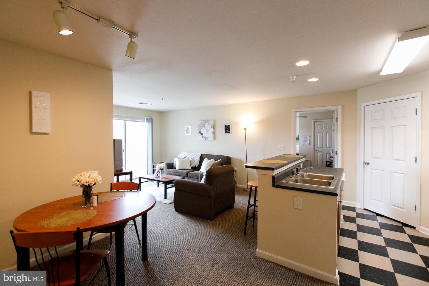 135 Yellowstone Drive #301 photo 1