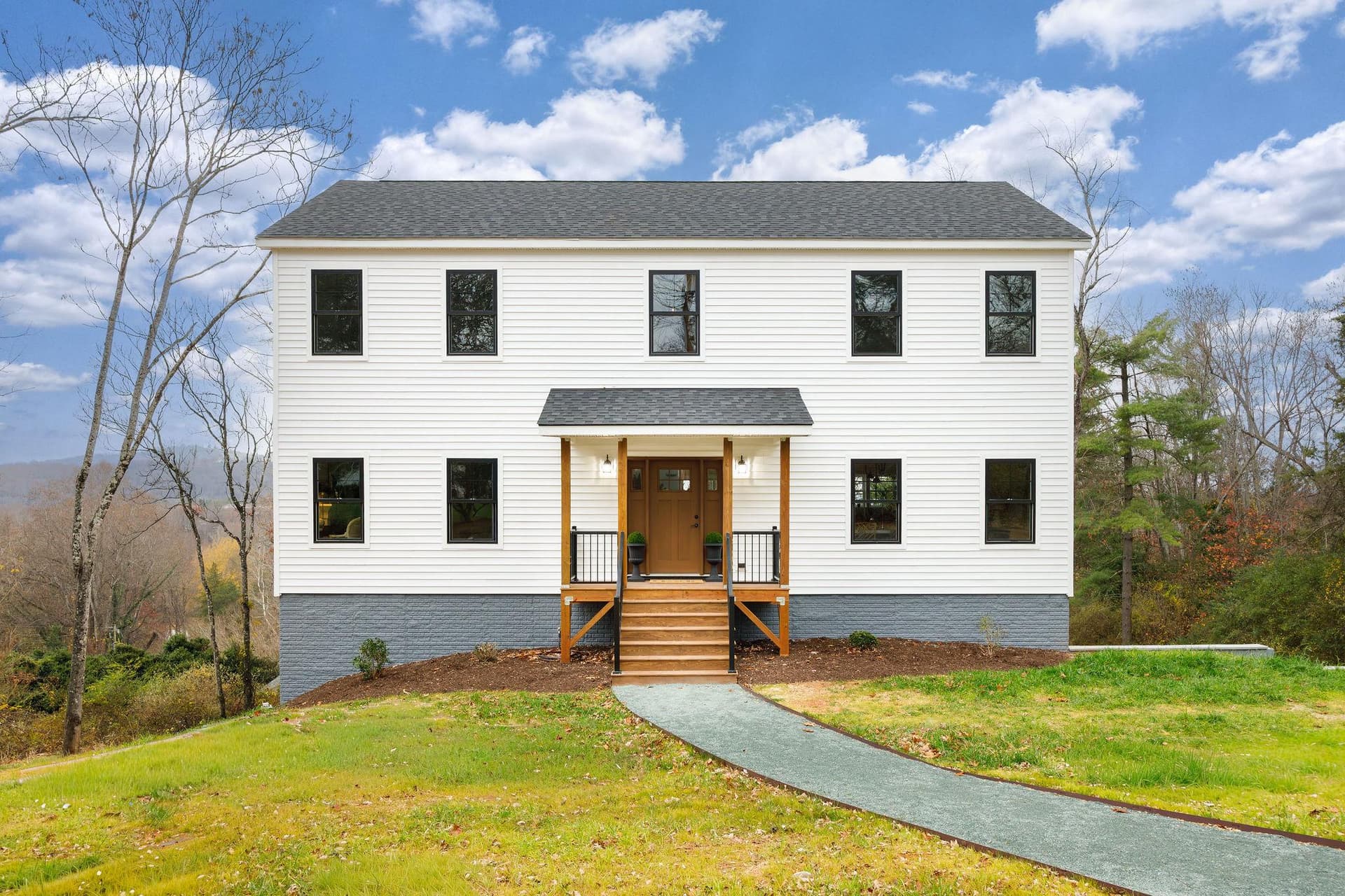 104 E Haven Court